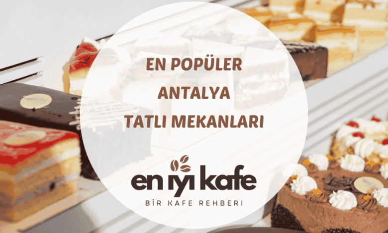 Muratpaşa'da tepsiye dizilmiş fıstıklı baklava dilimleri ve yanında çay servisi